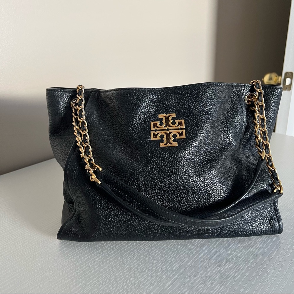 Tory Burch Black Leather Shoulder Bag